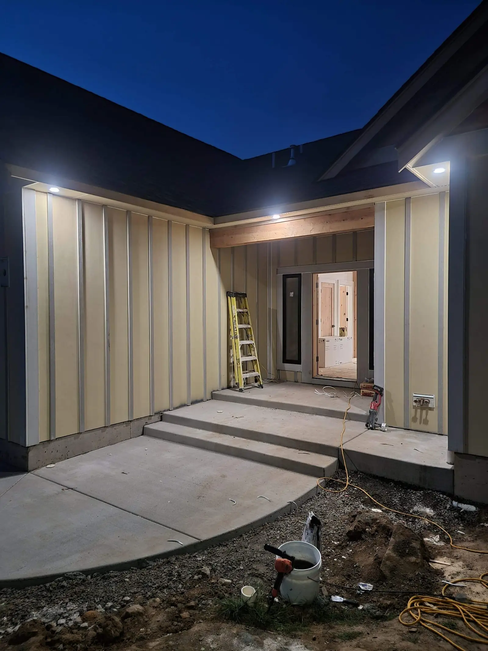 Electrical work in Lake Oswego, Oregon